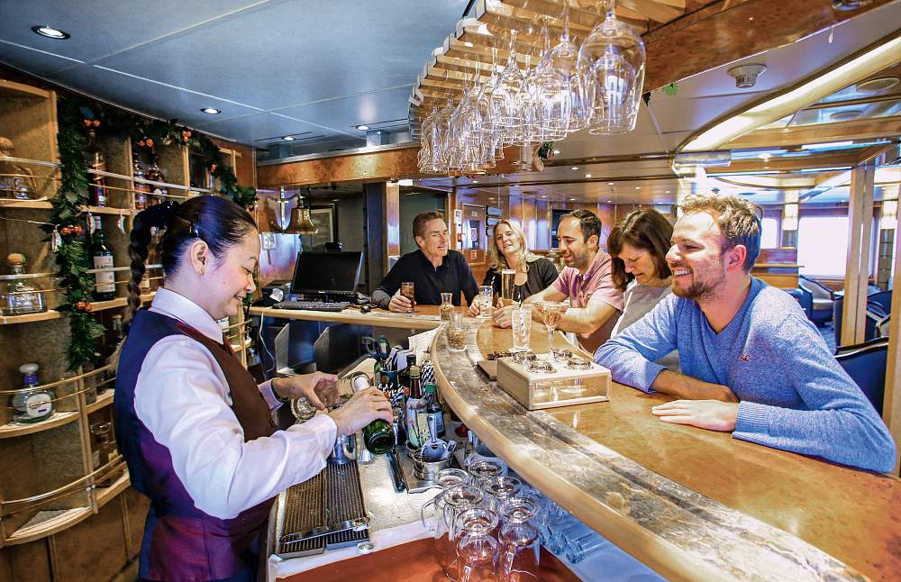 Экспедиционное судно «Си Спирит» рис.12