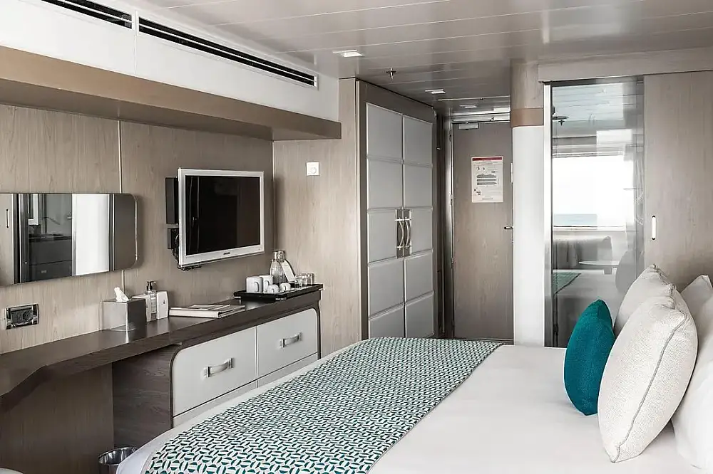 «Сьюпериор» (L'Austral) рис.3