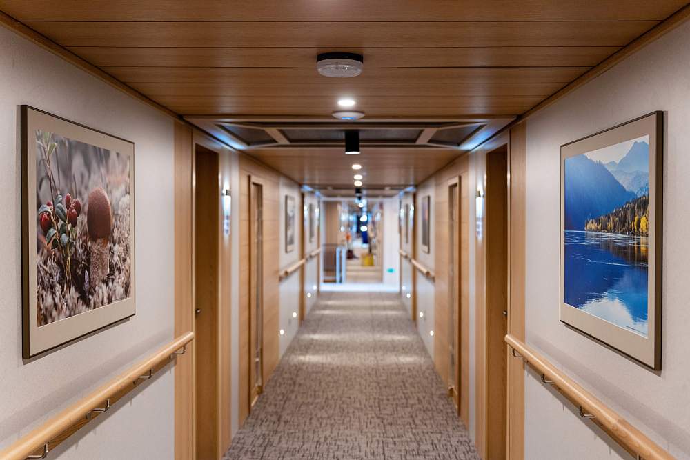 Теплоход «Максим Горький» рис.23