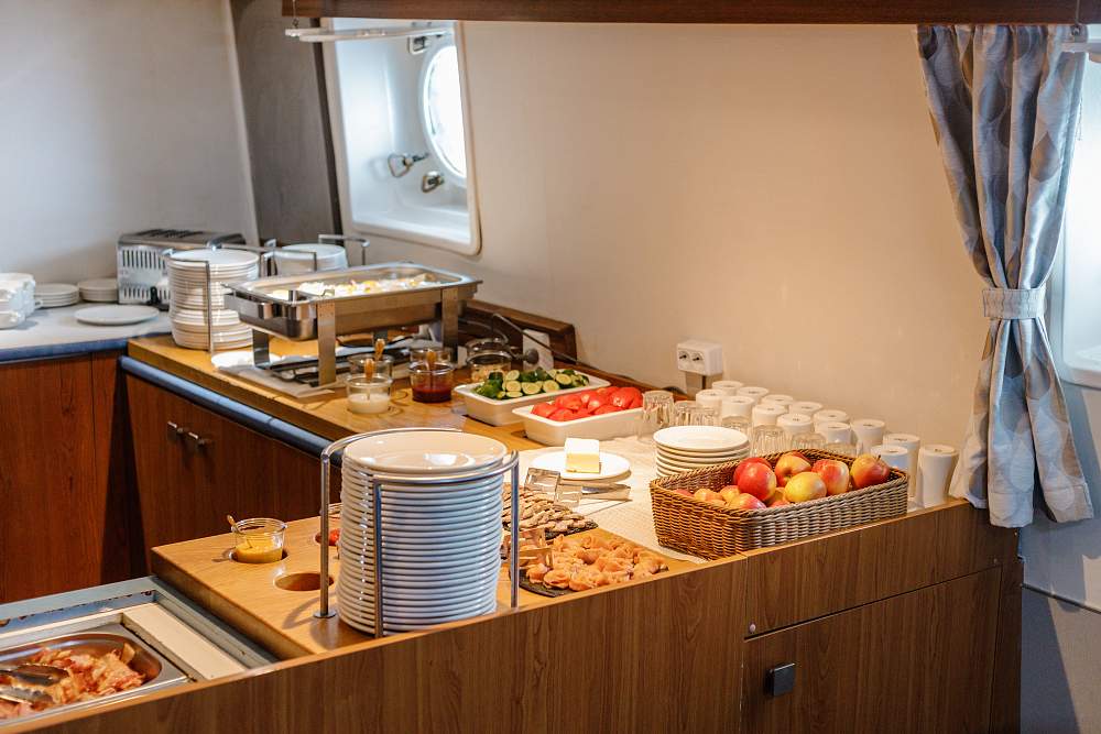 Экспедиционное судно ледового класса «Профессор Хромов» рис.12