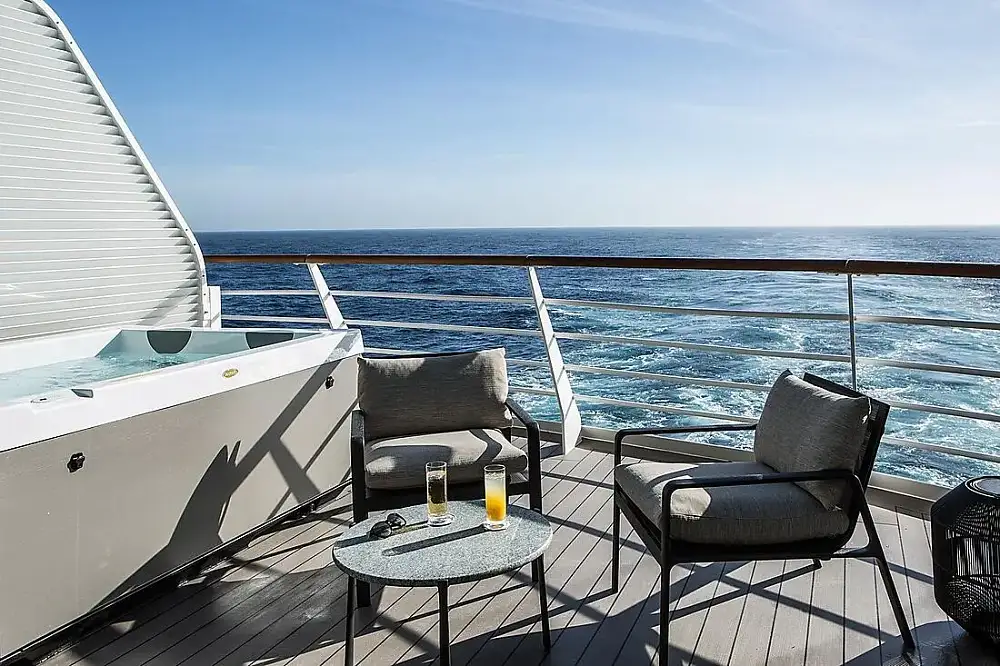 Люкс «Дюплекс» (Le Commandant Charcot) рис.4