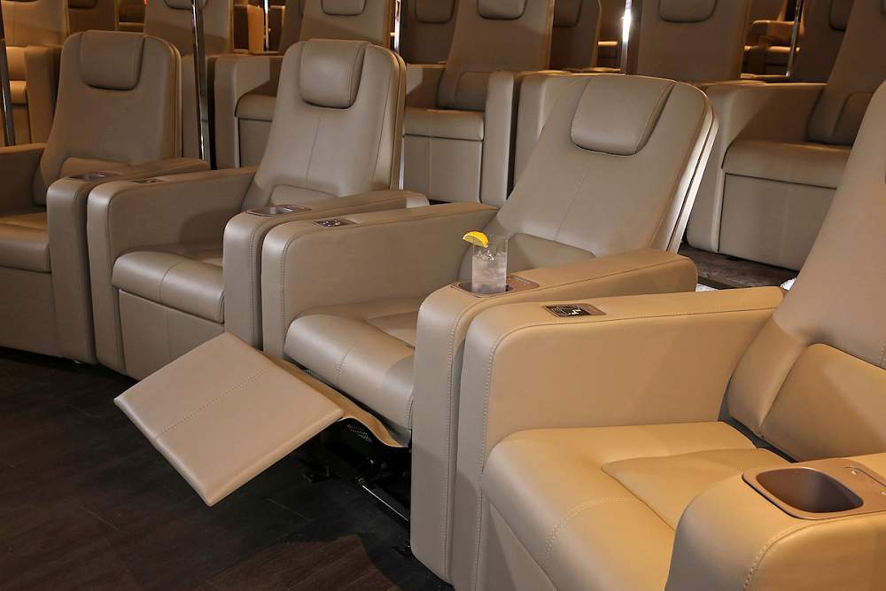 Экспедиционная мега-яхта ледового класса Scenic Eclipse рис.11