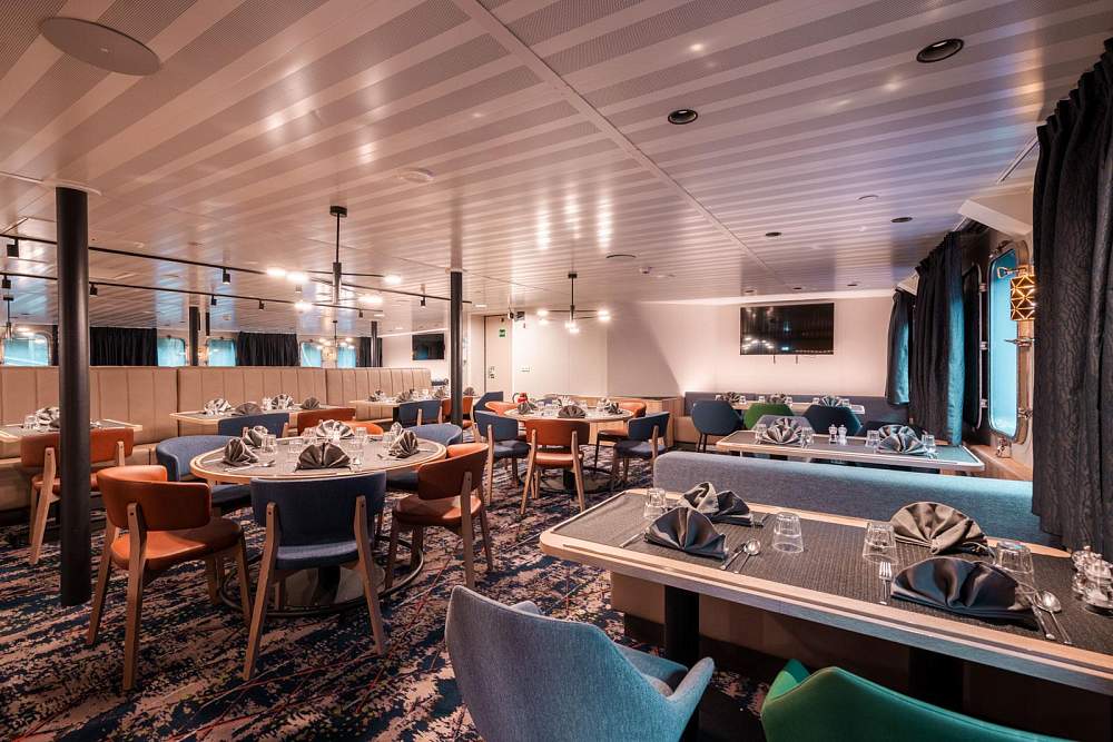 Экспедиционное судно ледового класса Plancius рис.20