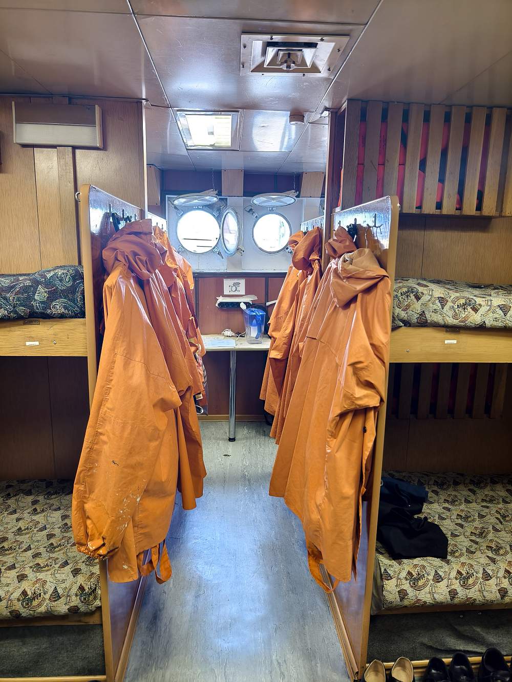 Трехмачтовый парусник «МИР»  рис.6