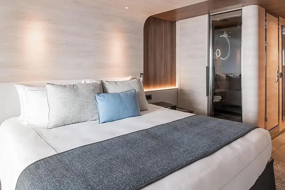 Люкс «Делюкс» (палуба 6, 7, 8) (Le Commandant Charcot) рис.2