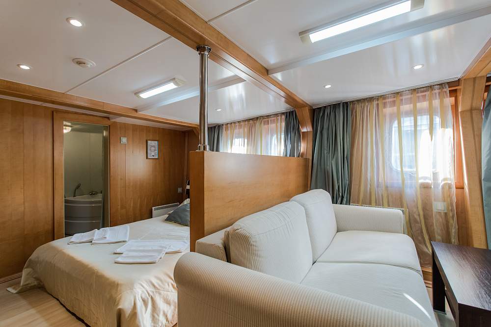 Люкс («Империя») рис.2