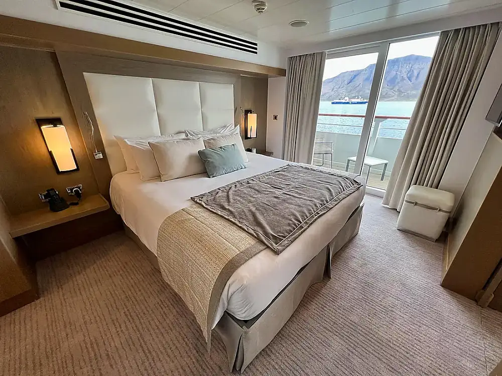 Owner’s suite (Люкс судовладельца) (Le Boreal) рис.1