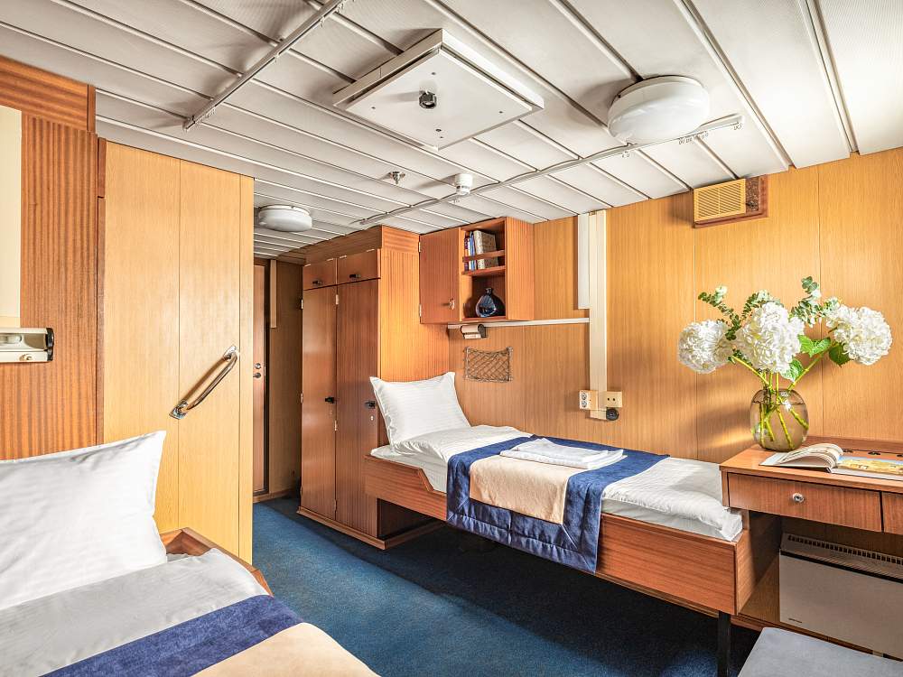 «Сьюпериор плюс» («Академик Шокальский») рис.2