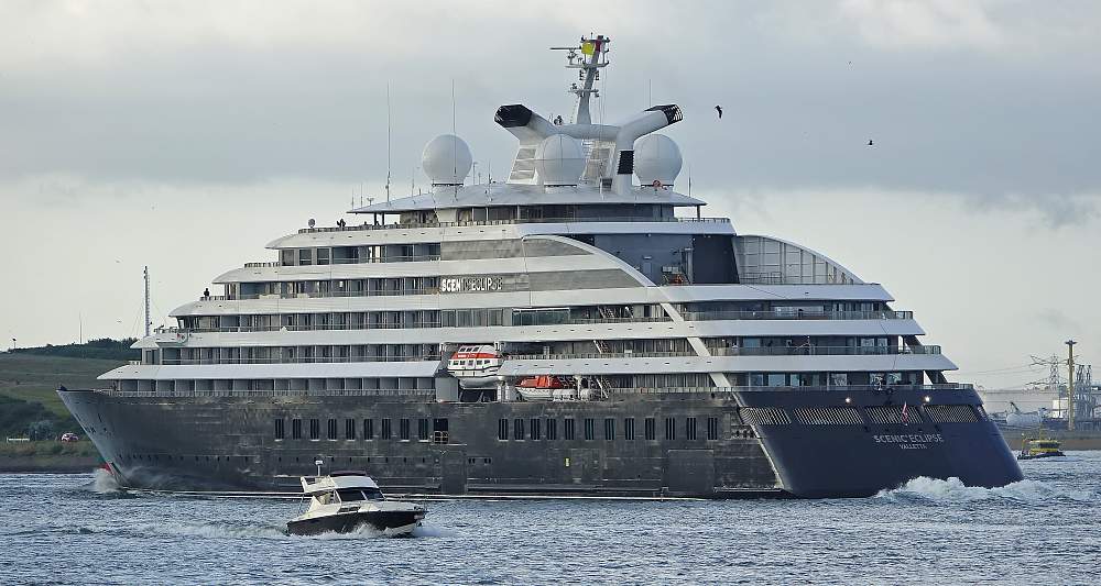 Экспедиционная мега-яхта ледового класса Scenic Eclipse рис.2