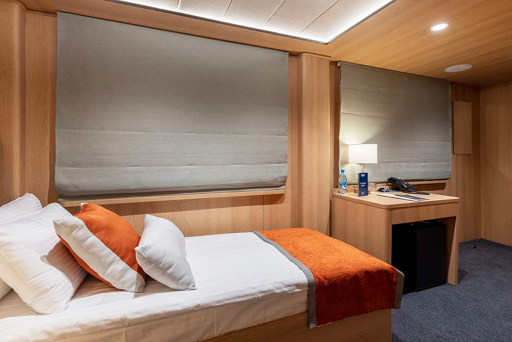 Одноместная каюта (теплоход «Максим Горький») рис.2