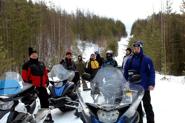 Экспедиция на снегоходах «Перевал Дятлова или снежные приключения на Северном Урале»