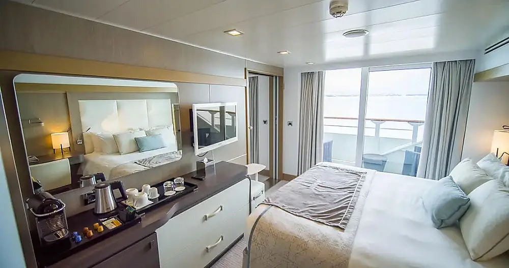 Prestige Suite (Люкс «Престиж») (палуба 5, 6) (Le Boreal) рис.1