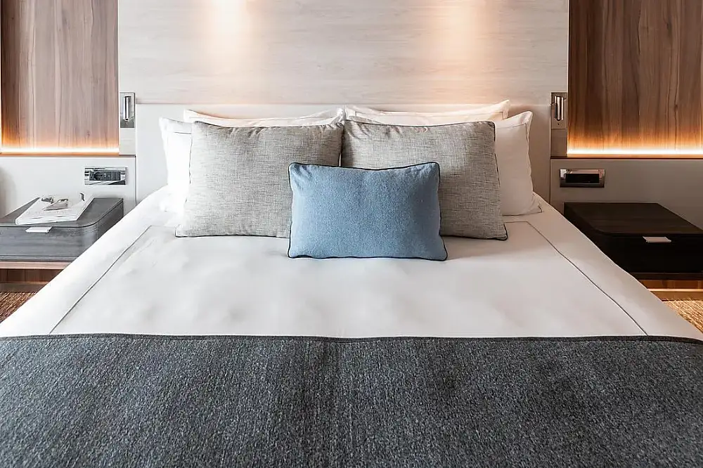 Люкс «Делюкс» (палуба 6, 7, 8) (Le Commandant Charcot) рис.5