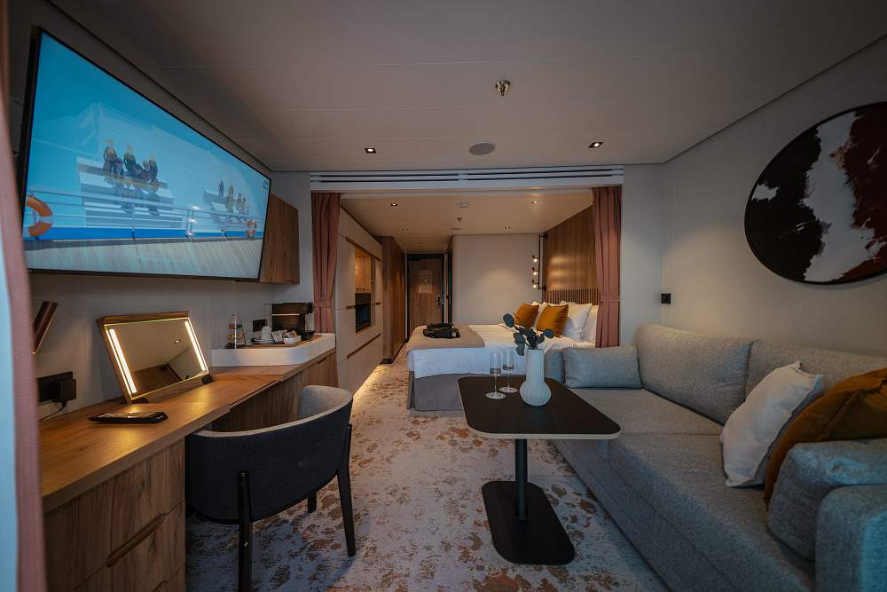 Двухместная каюта с балконом (D5, M5, D6) (SH Diana) рис.2