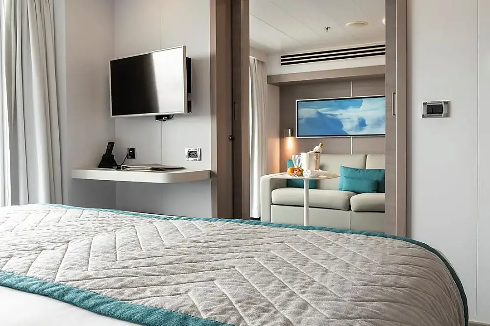 Люкс «Привиледж» (6 палуба) (PRIVILÈGE SUITE) (Le lyrial) рис.4