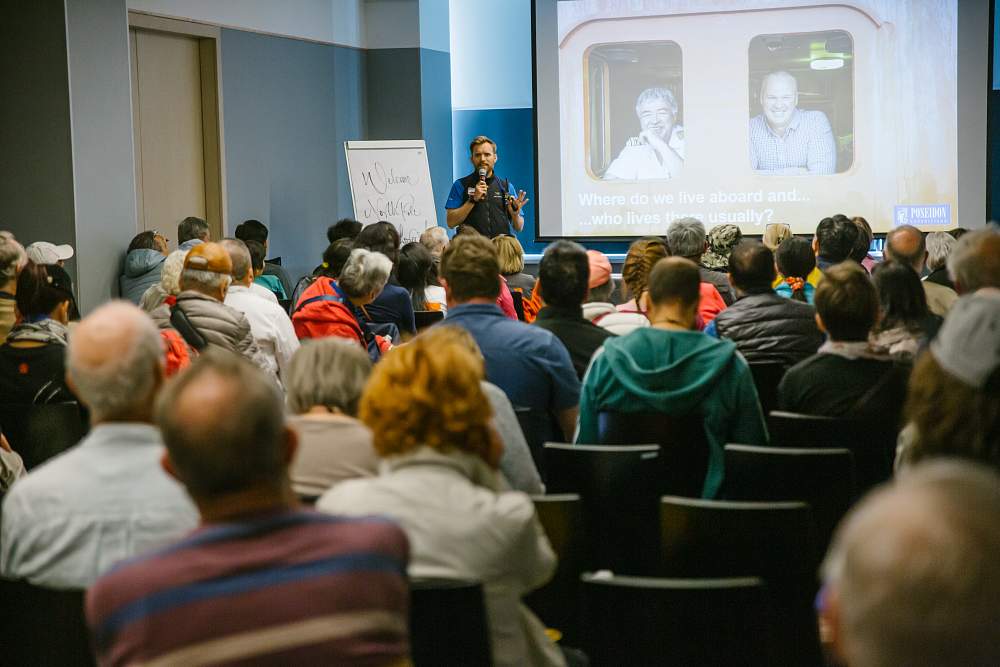 Экспедиционное судно – атомный ледокол «50 лет Победы» рис.17