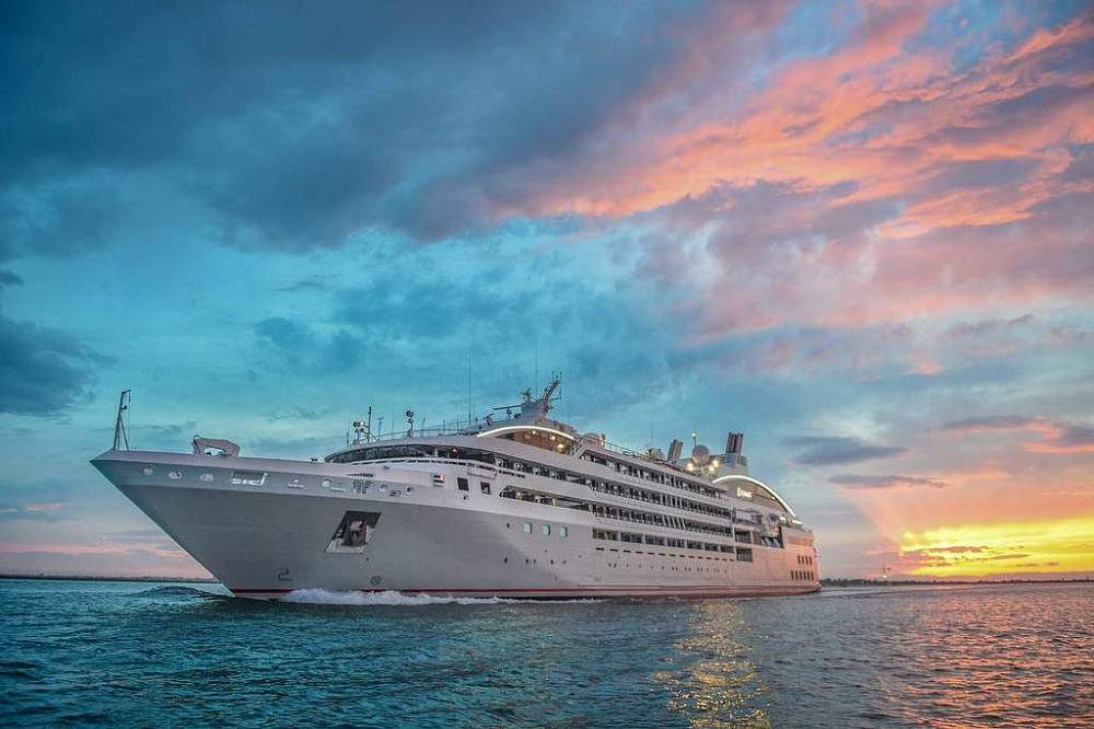 Экспедиционное судно класса «люкс» Le Lyrial рис.1