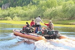 Экспедиция в Якутию. Праздник «Ысыах»  и сплав на катамаранах с мотором по рекам Синяя и Лена. рис.4
