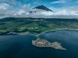 Экспедиционный круиз на Дальнем Востоке «Камчатка – Курильские острова – Сахалин» на судне «Профессор Хромов» рис.2