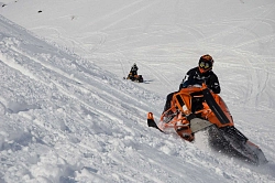 Тур на снегоходах на Кольском полуострове «Школа катания на горных снегоходах в Хибинах» 4 дня рис.3