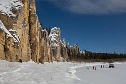 Экскурсионно-активный тур в Якутии  «Новогодняя сказка на Синских столбах» рис.3