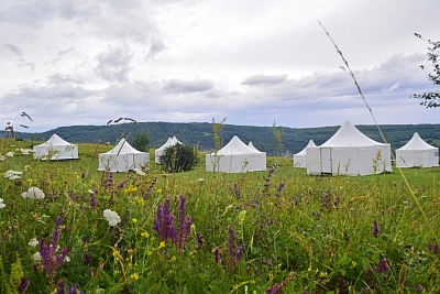 ущелья и водопады в Адыгее во время активного маршрута