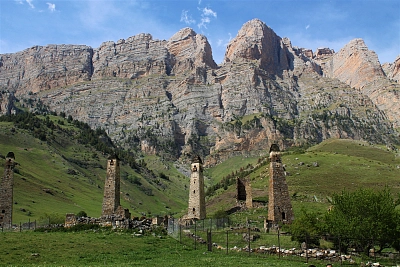 башенные комплексы в Ингушетии во время активного маршрута