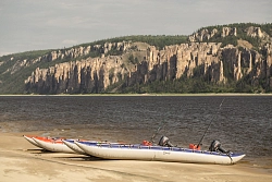 Сплав на катамаранах с мотором в Якутии по рекам Лена и Синяя «Золотые скалы реки Синяя. Синские и Ленские Столбы» рис.3