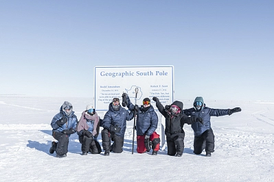 Активный тур в Антарктиду «Полет на Южный полюс и посещение колонии императорских пингвинов. Кейптаун – Антарктика» рис.1