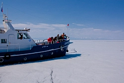 Круиз на Байкале «За уходящим льдом» рис.2