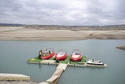 Катера на Чиркейском водохранилище