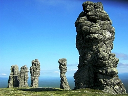 Вертолётное путешествие на Северный Урал «Воздушный экспресс». Плато Маньпупунер,  перевал Дятлова и гора Отортен рис.3