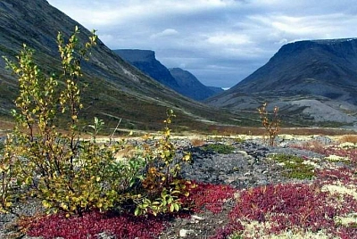 северные архипелаги и реки на севере России во время туристического маршрута