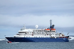 Круиз в Исландию на судне «Си Спирит» «Вокруг Исландии на майские праздники» рис.2